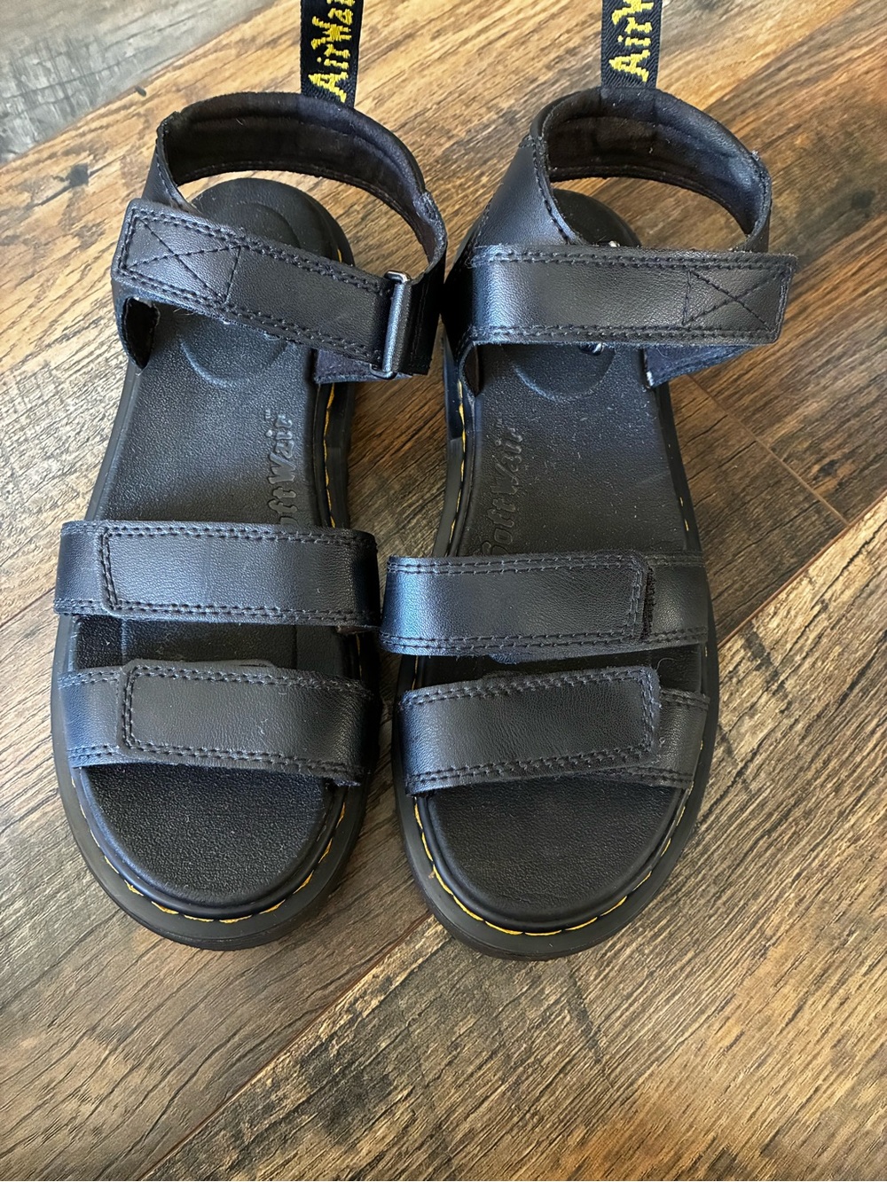 Dr. Martens Klaire Youth sandals size EU 37. Black with bouncing soles